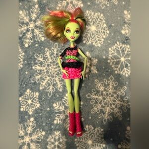 Monster High Ghouls Night Out Venus